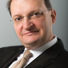 Mag. Alexander Herzog, Unternehmensberater